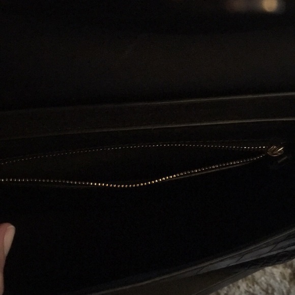 Givenchy croc embossed crossbody - Picture 4 of 5